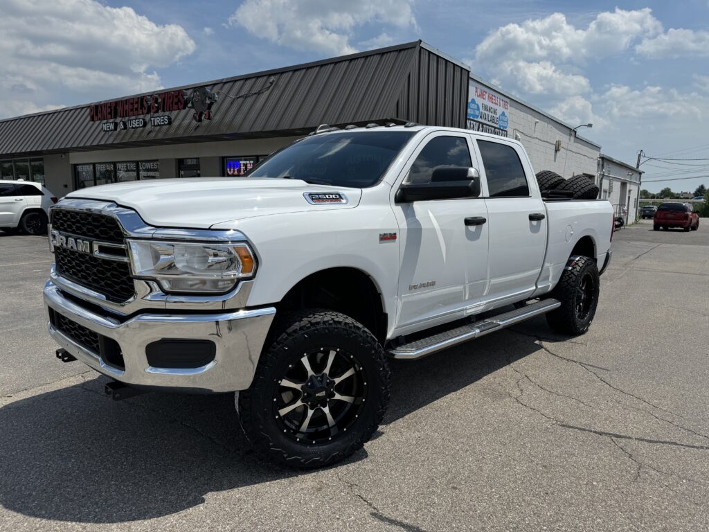 Planet Wheels recent work photo 1